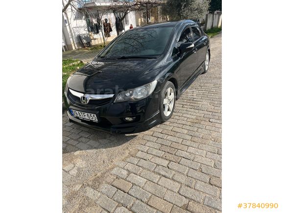 Sahibinden Honda Civic 1.6 i-VTEC Premium 2012 Model