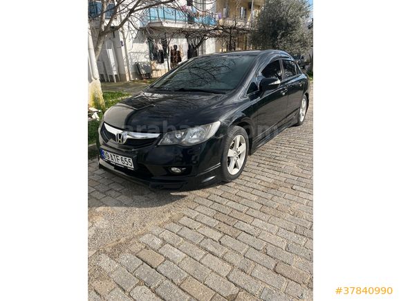 Sahibinden Honda Civic 1.6 i-VTEC Premium 2012 Model