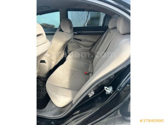 Sahibinden Honda Civic 1.6 i-VTEC Premium 2012 Model