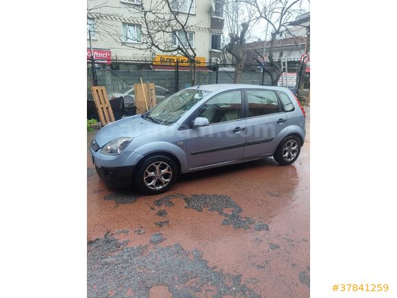 Sahibinden Ford Fiesta 1.4 Comfort 2006 Model