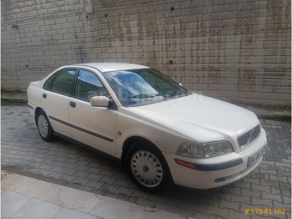 SahibindenDeyişensiz boyasız  bakımlı bir araç Volvo S40 1.6 2001 Model