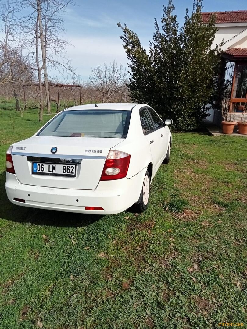 Sahibinden Geely FC 1.5 GSL 2012 Model Sakarya 102.000 km Beyaz 6