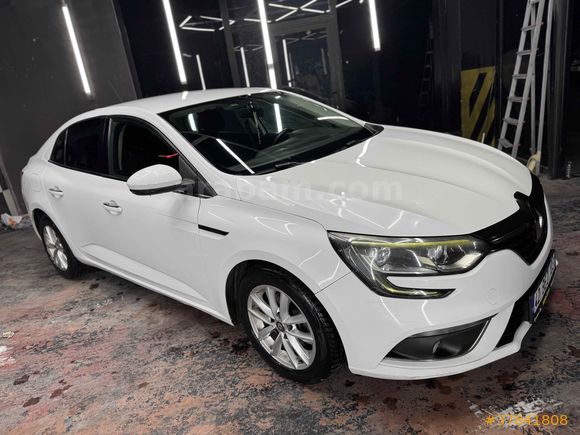 Sahibinden Renault Megane 1.5 dCi Touch 2016 Model 