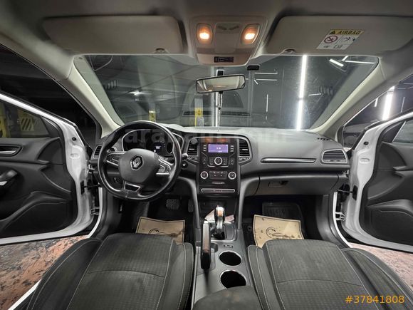 Sahibinden Renault Megane 1.5 dCi Touch 2016 Model 