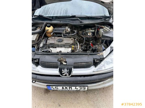 Sahibinden Peugeot 206 1.4 XT 2000 Model 