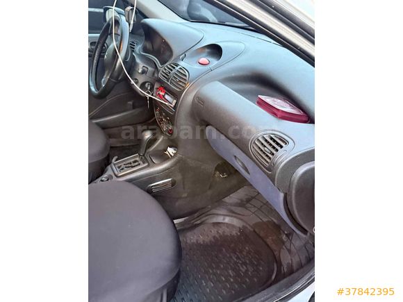 Sahibinden Peugeot 206 1.4 XT 2000 Model 