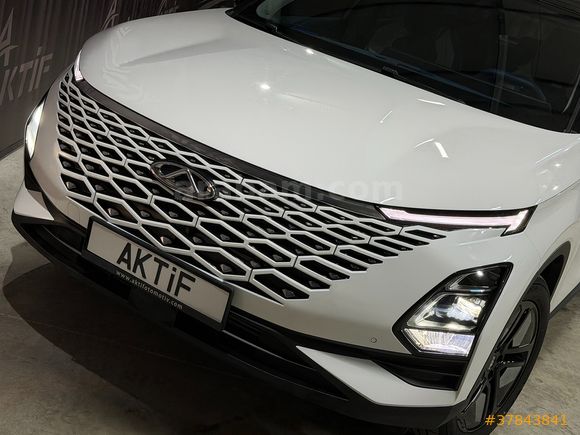 AKTİF den 2025 OMODA5 PRO 1.6T DCT ÇİFT RENK 9.000KM SIFIR GİBİ