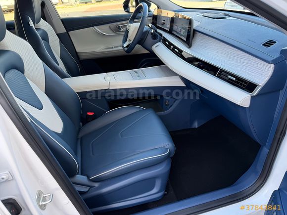 AKTİF den 2025 OMODA5 PRO 1.6T DCT ÇİFT RENK 9.000KM SIFIR GİBİ