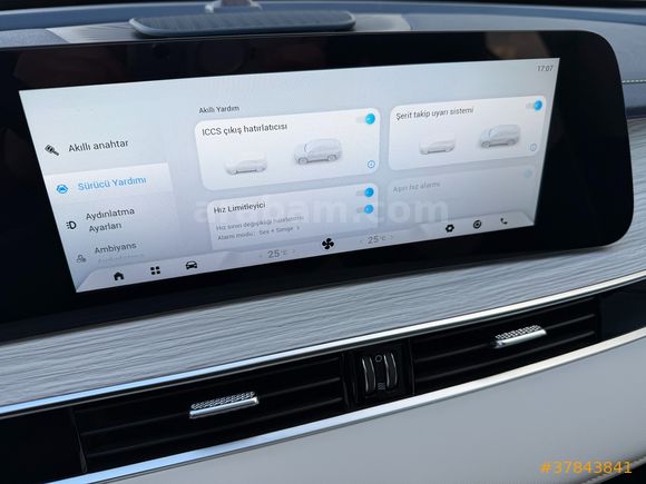 AKTİF den 2025 OMODA5 PRO 1.6T DCT ÇİFT RENK 9.000KM SIFIR GİBİ