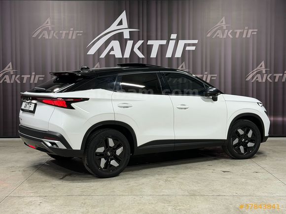 AKTİF den 2025 OMODA5 PRO 1.6T DCT ÇİFT RENK 9.000KM SIFIR GİBİ