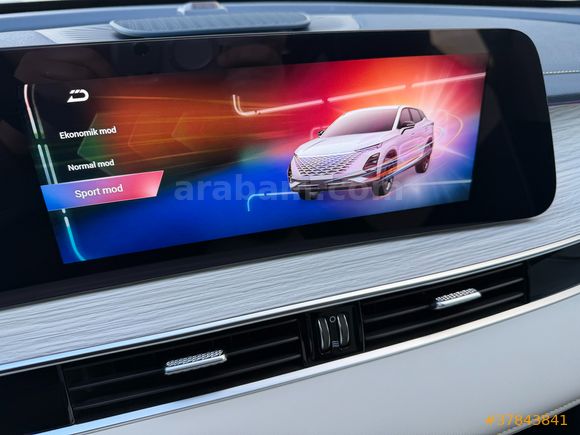 AKTİF den 2025 OMODA5 PRO 1.6T DCT ÇİFT RENK 9.000KM SIFIR GİBİ