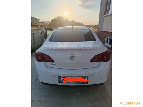 Sahibinden Opel Astra 1.6 Edition 2013 Model  96.000 km Beyaz