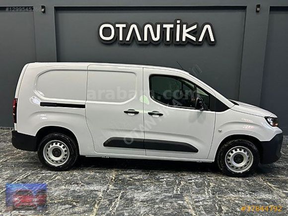 2025_PEJO PARTNER VAN_1.5 130 HP..OTOMATİK..SIFIR AYARINDA..% 20
