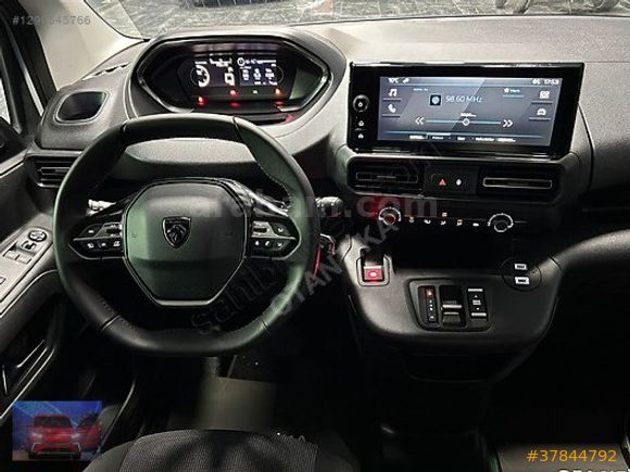 2025_PEJO PARTNER VAN_1.5 130 HP..OTOMATİK..SIFIR AYARINDA..% 20
