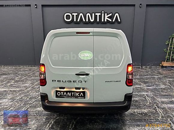 2025_PEJO PARTNER VAN_1.5 130 HP..OTOMATİK..SIFIR AYARINDA..% 20