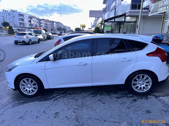 Sahibinden Ford Focus 1.6 TDCi Titanium 2012 Model 