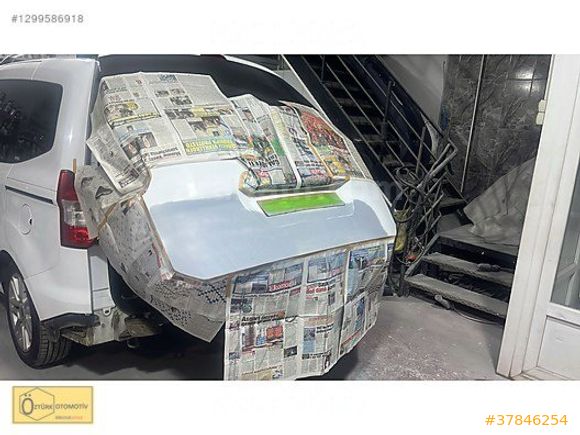 *TİTANTYUM FABRİKA ÇIKIŞLI OTOMOBİL RUHSATLI HATASIZ BOYASIZ 1.5
