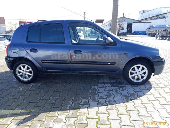 Sahibinden Renault Clio 1.6 RXT 2000 Model