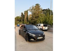Sahibinden Hyundai i20 1.2 MPI Style 2015 Model  175.000 km Siyah