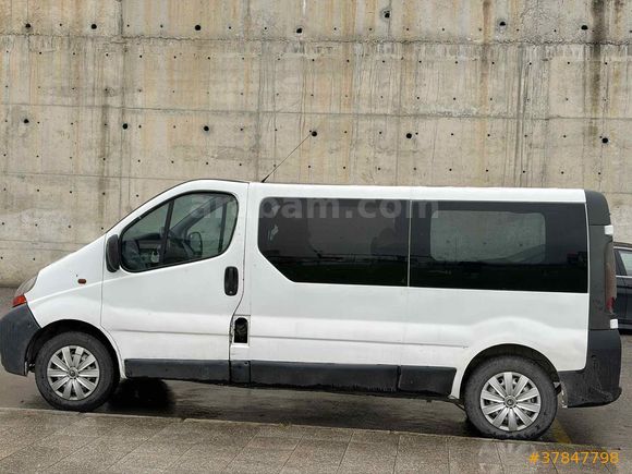 Sahibinden Renault Trafic 1.9 DCI 2005 Model 
