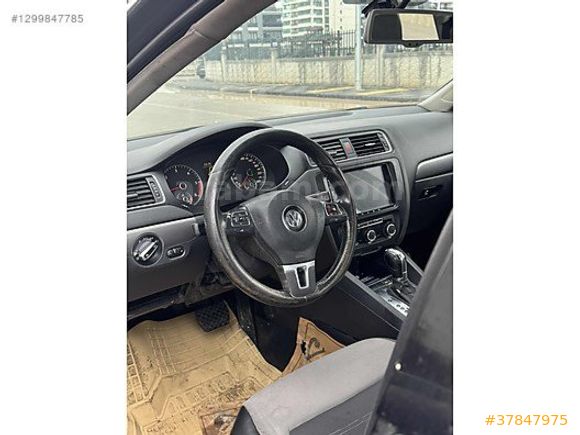 Makyajlı kasa jetta
