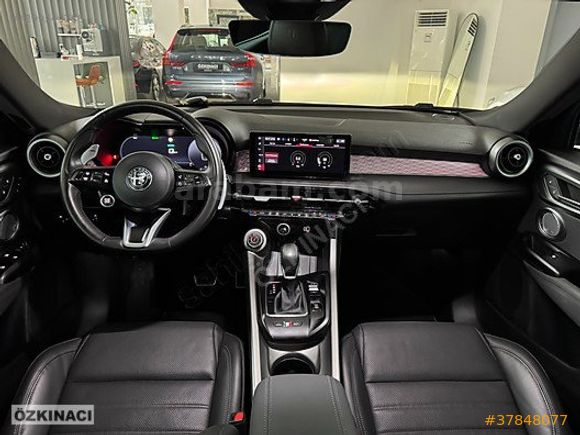ÖZKINACI'DAN TONALE 1.3PHEV 4X4 VELOCE SOĞUTMA H.KARDON-K.TAKSİT