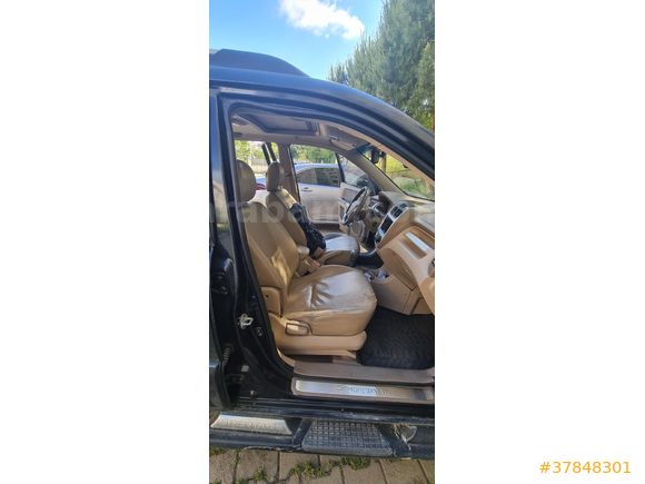 Sahibinden Kia Sportage 2.0 DSL 2009 Model  Siyah