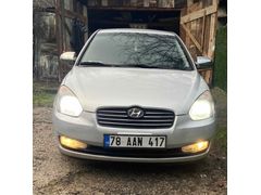 Sahibinden Hyundai Accent Era 1.5 CRDi-VGT Select 2006 Model  153.000 km Gri (metalik)