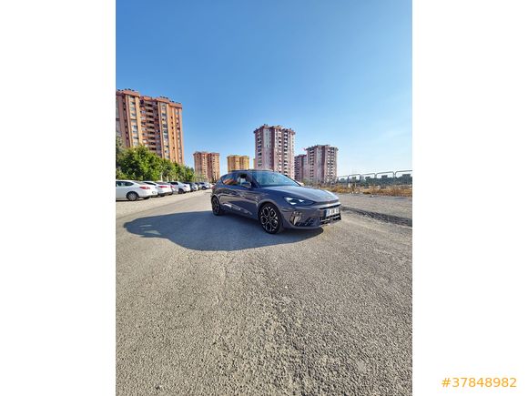 Sahibinden Cupra Leon 1.5 eTSI 2024 Model Makyajlı kasa hatasız boyasız düşük km