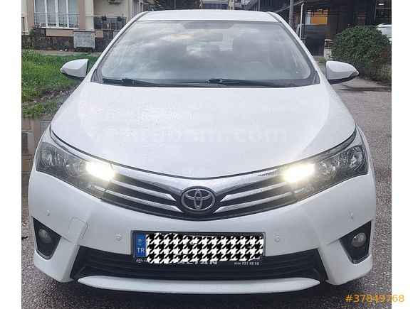 Sahibinden Toyota Corolla 1.4 D-4D Touch 2015 Model 