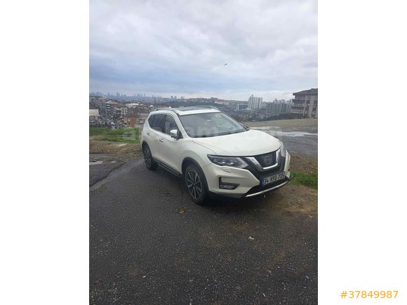 Sahibinden Nissan X-Trail 1.6 dCi Platinum 2018 Model İstanbul 189km Beyaz