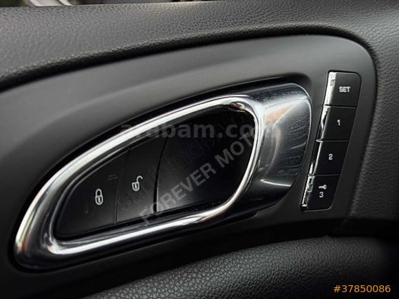 FOREVER'DAN 2012 PORSCHE CAYENNE 3.0 DİESEL BAYİİ EMSALSİZ