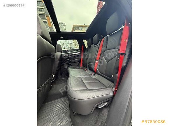FOREVER'DAN 2012 PORSCHE CAYENNE 3.0 DİESEL BAYİİ EMSALSİZ
