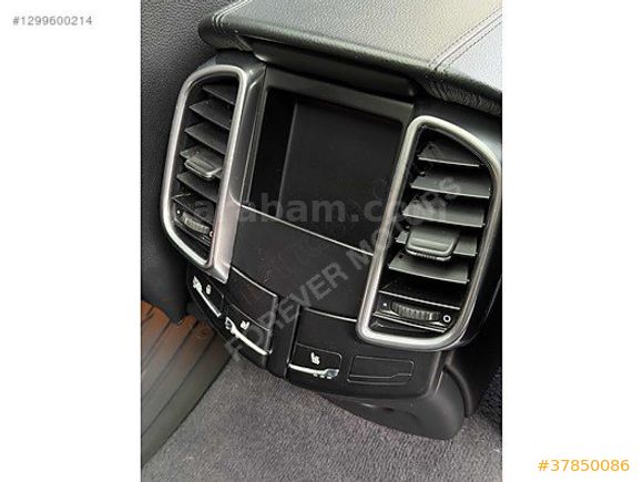 FOREVER'DAN 2012 PORSCHE CAYENNE 3.0 DİESEL BAYİİ EMSALSİZ