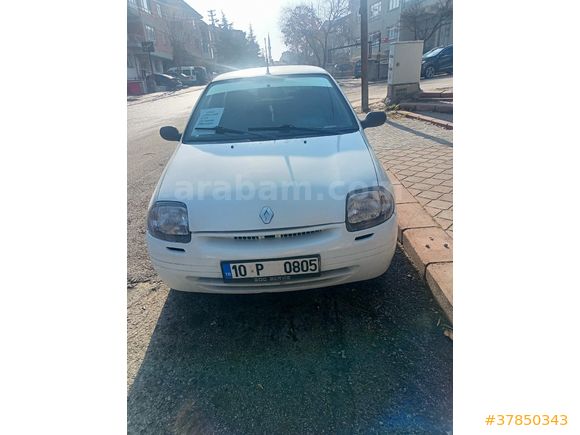 Sahibinden Renault Clio 1.4 RN 2000 Model