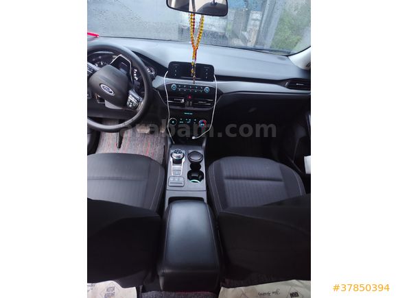 Sahibinden Ford Focus 1.6 TDCi Titanium 2020 Model