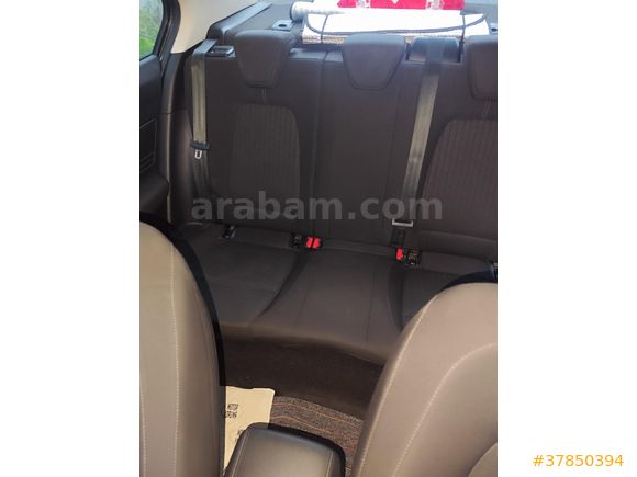 Sahibinden Ford Focus 1.6 TDCi Titanium 2020 Model