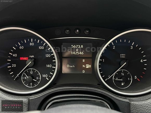 "UNIVERSAL MOTORS" 2010 MERCEDES-BENZ GL320 CDI 4 MATIC