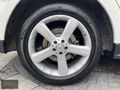 "UNIVERSAL MOTORS" 2010 MERCEDES-BENZ GL320 CDI 4 MATIC