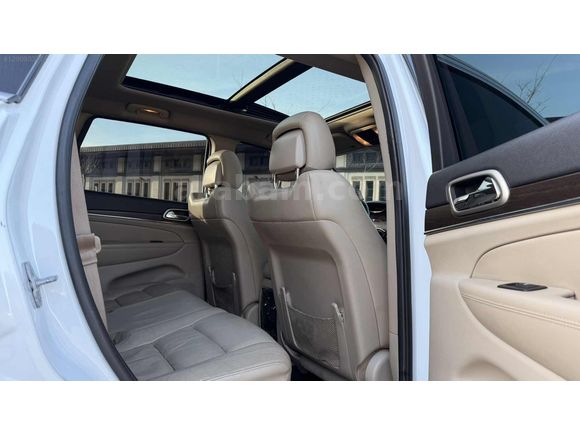 GRAND CHEROKEE 3.0 CRD LIMITED- CAM TAVAN