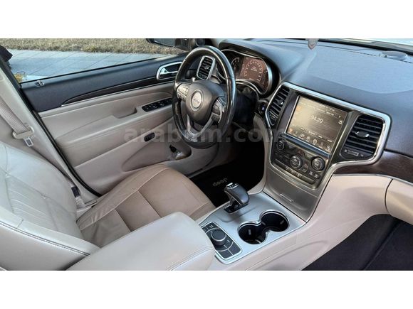 GRAND CHEROKEE 3.0 CRD LIMITED- CAM TAVAN