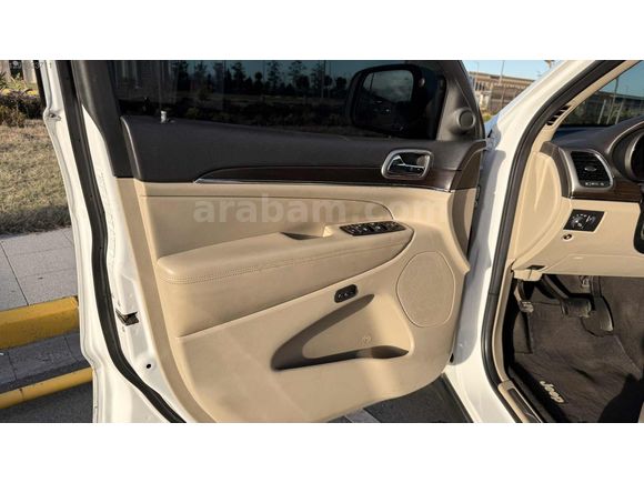 GRAND CHEROKEE 3.0 CRD LIMITED- CAM TAVAN