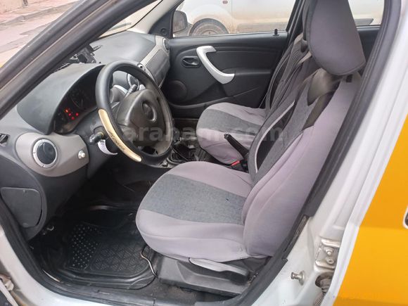 Sahibinden Dacia Logan 1.2 2012 Model