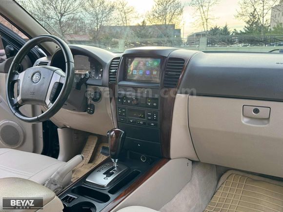 "BEYAZ" Sorento 2.5 CRDI EX Premium otomatik
