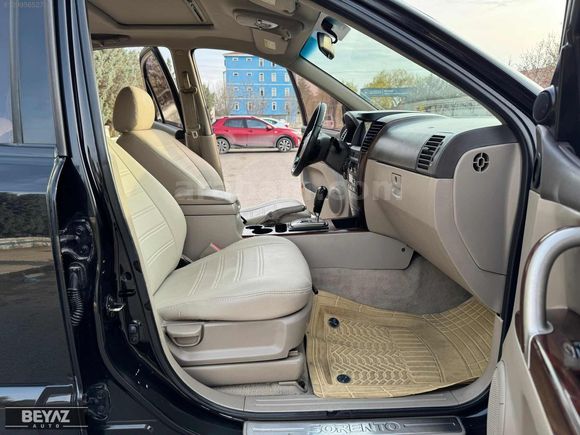 "BEYAZ" Sorento 2.5 CRDI EX Premium otomatik