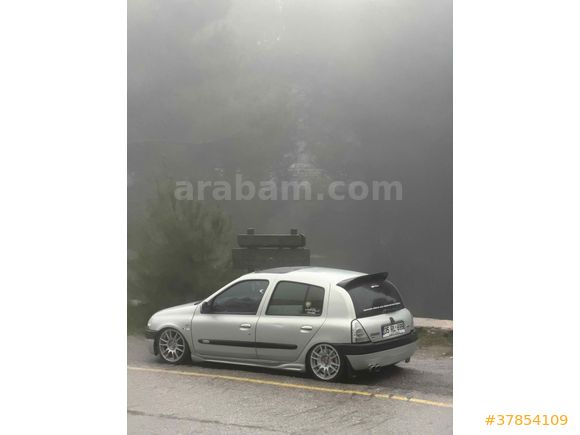 A Dan Z Yapılı Renault Clio 1.4 RXT 2001 Model FULL PAKET 