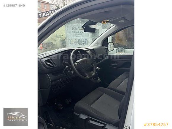 BEYS MOTORS'DAN DÜŞÜK KM JUMPY TAKAS/KREDİ/VADE İMKANI