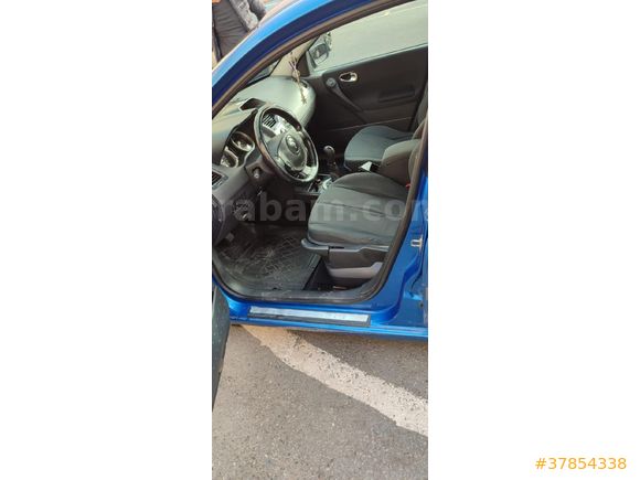 Sahibinden Renault Megane 1.6 Dynamique 2004 Model