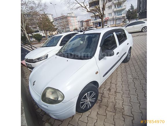 Sahibinden Renault Clio 1.4 2002 Model