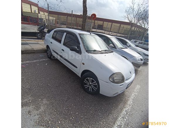 Sahibinden Renault Clio 1.4 2002 Model